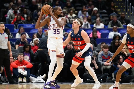 布克37+5 杜兰特23+6 K-乔治生涯新高24分 太阳送奇才8连败