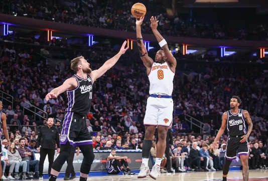 阿努诺比33分 布伦森25+11 蒙克31+9 尼克斯轻取国王