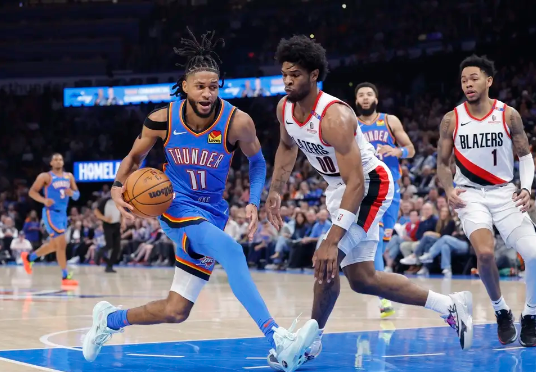 维金斯30+5 杰林威三双 雷霆主力缺阵仍擒开拓者迎6连胜