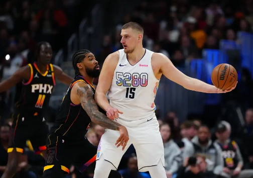 约基奇31+21+22天神下凡 掘金拒绝21分大逆转加时击败太阳