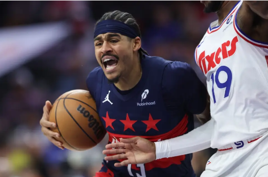 萨尔24+7 普尔18+7 格莱姆斯22分 奇才客胜76人结束5连败