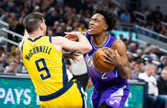 特纳26+7+6帽 西卡22+5+5 塞克斯顿27分 步行者送爵士8连败